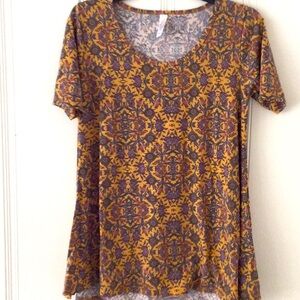 LULAROE NWOT Gorgeous Top - Must See ✨